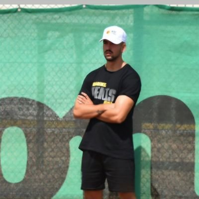 Strength & Conditioning Coach 🧬; Sport Science BSc 🎓; High Performance Specialist MSc🎓; Fitness Coach Academia Tenis Ferrer 🎾: Ex-CD Olímpic de Xátiva ⚽.