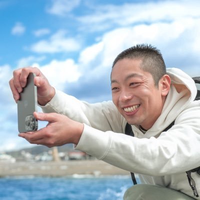 元海上保安官|2022.4〜フリーランス▶︎妻と2人の子供に感謝😆成長を助けてくれる皆様との出会いに感謝😚 企業と人材を繋ぐ架け橋になる動画作ります🐬 採用後のマニュアル動画もお任せ下さい│防災士│簿記3級│FP3級││健康オタクで体重−10キロ達成|