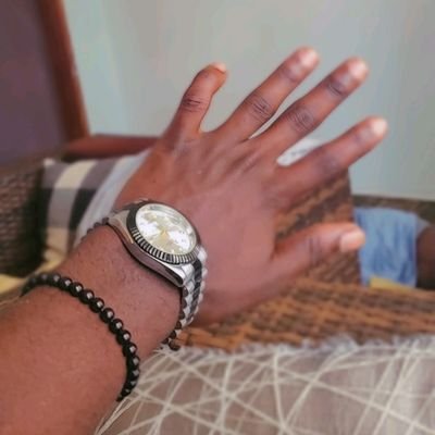 FrostSnow381229's profile picture. 