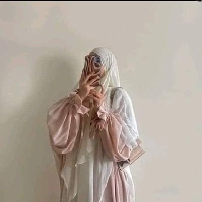 enadsa1777's profile picture. أّن يقرّ عَينكَ بالذي تدعوه،
 آميـــن🤎🤎🤎