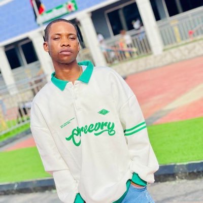 AIEse60's profile picture. let your light 💡 shine ✨, Chelsea 💙 Davido🇧🇪 Cristiano Ronaldo 🇵🇹