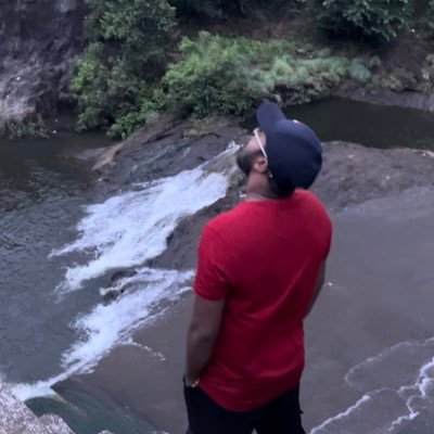 mr__lowcode's profile picture. 