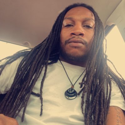 Actually living my dreams and goals 🇯🇲 Digital Investor-Business consultant