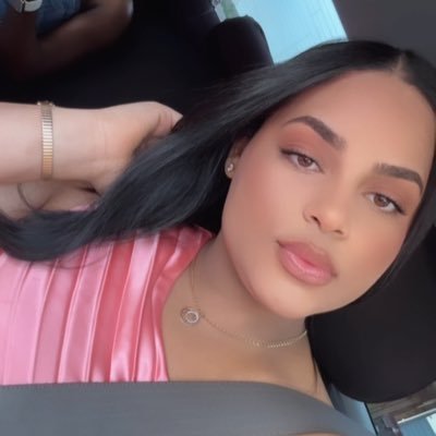 SelibelP's profile picture. ℓινє ωιтн α grαтєfυℓ нєαrт ♥️.