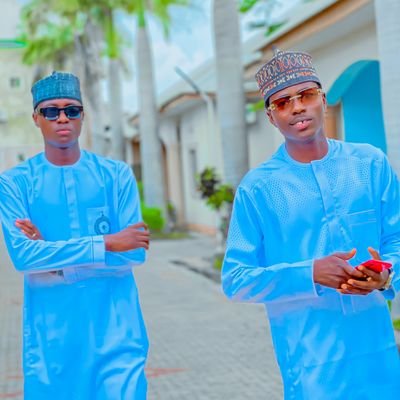 First Allah || Proudly Muslim 🕋 || love Mom&Dad ❤ || Proudly Nigerian ||
Show me love 💖