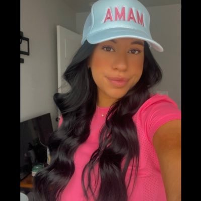 brosoliz's profile picture. 