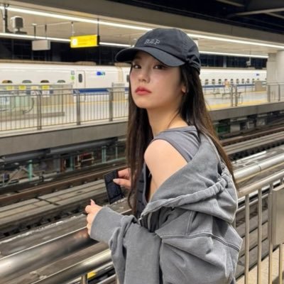 anx_hai's profile picture. Love Itzy 🤍