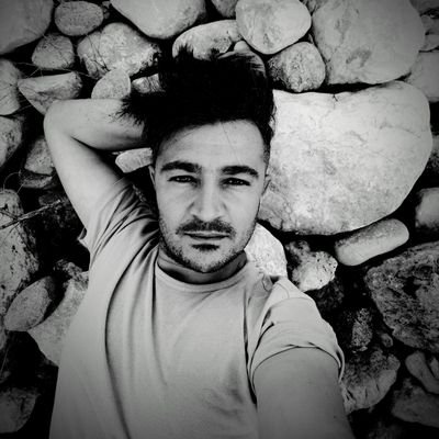 zincirkiran1905's profile picture. 