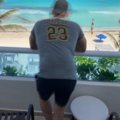 hidalgote's profile picture. 