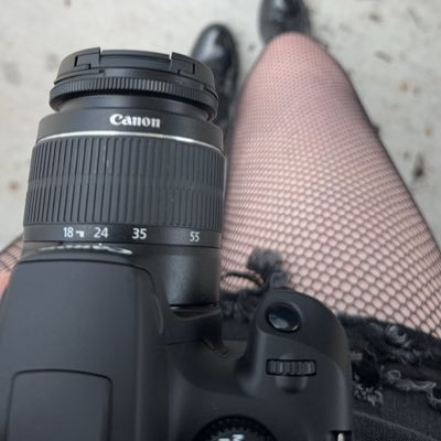 TamiLee7302's profile picture. she/her, 22, Cancer ♋️ I love reading and writing and my dog