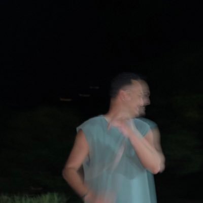 vitinhoofranca's profile picture. uma versão melhorada de ontem, talvez