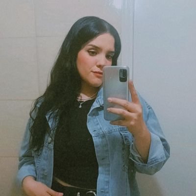 aldanaacamargo's profile picture. FCE UNCuyo
.
ɴᴏ ᴄʀᴇᴏ ᴇɴ ᴍɪʟᴀɢʀᴏs, ᴄʀᴇᴏ ᴇɴ ᴍᴀʀᴄᴇʟᴏ ɢᴀʟʟᴀʀᴅᴏ