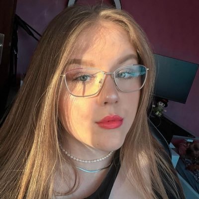 🇩🇪 Moderator for @OvationEsports || 21 x Streamerin • Motorsport & Football Addict 🏎️⚽️