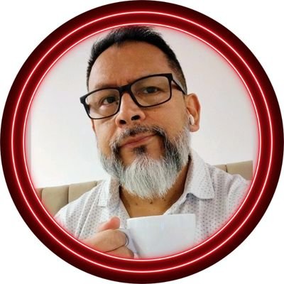 ☕ Gestor de proyectos. Traductor/intérprete desde 1996.
Expat, viajero, foodie, gruñón y con presbicia.
Tengo excelente memoria. 💯 Capitalista & agnóstico.