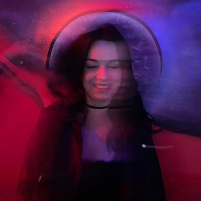 vanadelreis's profile picture. publicitária | redatora | gótica suave™