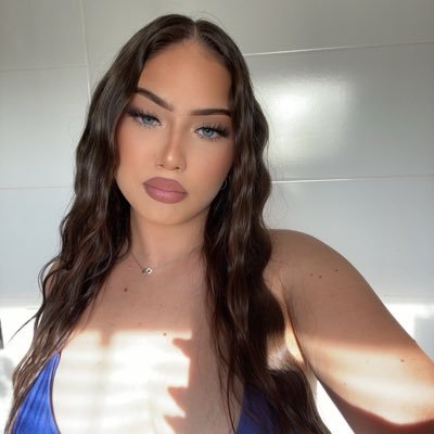 katynkaf's profile picture. kisses