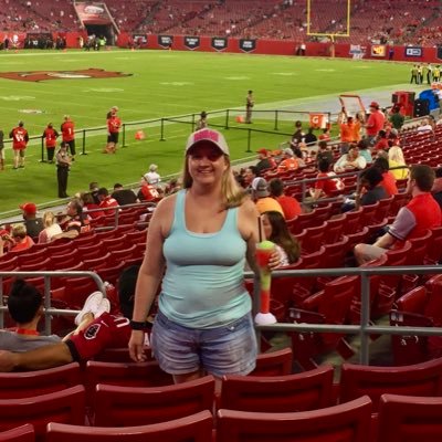 Mom of 3 boys who loves the Browns, Buckeyes, Guardians, Rays, Cavs, Lightning, Big Brother & Love Island.