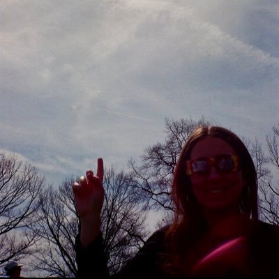 emmadawsong's profile picture. @umichEEB PhD student | all things global change and community ecology 🍄🌱🐜🍂🐝🌸