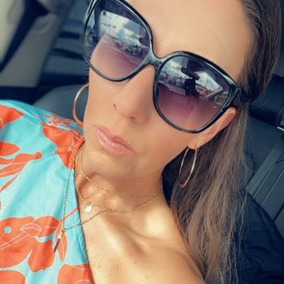 “What is free time? I’m a single mother. My free moments are filled with loving my little girl.” ❤️Kacee …Pitbull advocate…wanna-be world traveler..