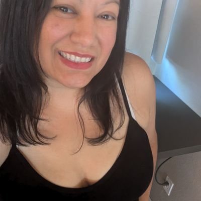 LuluOvandoCA's profile picture. 😎✌️