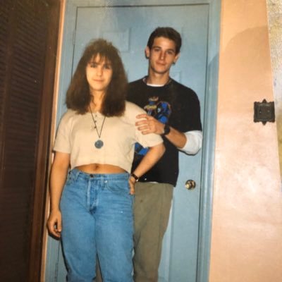 BeckyUstick's profile picture. 