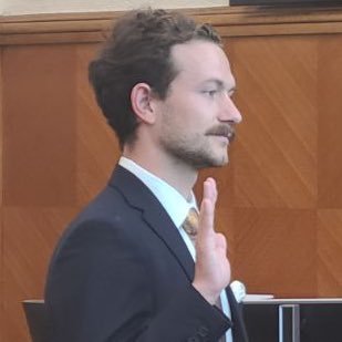 lawyer, board game nerd, bar experimenter, nature lover, Latin student who forgot all his Latin | Alum clerk US3rdCir., @uscourtsPAWD | @WashULaw, @TrumanState