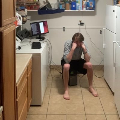 jakemullins0_t's profile picture. I write a little: https://t.co/wIHYJ4hium | Hacker (I'm in your area)