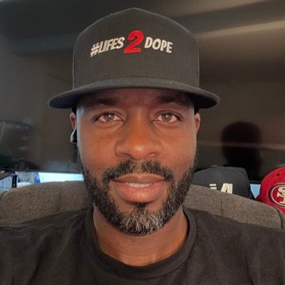 LamourHellaDope's profile picture. Get inspired.. Be the inspiration. 🛸