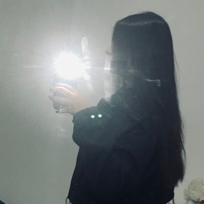 anaabarin_'s profile picture. ¿