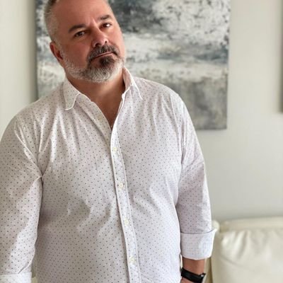 richardsmiths86's profile picture. 