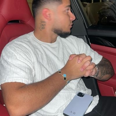 Kenzie8267131's profile picture. Let's connect and explore the world of Forex trading together!