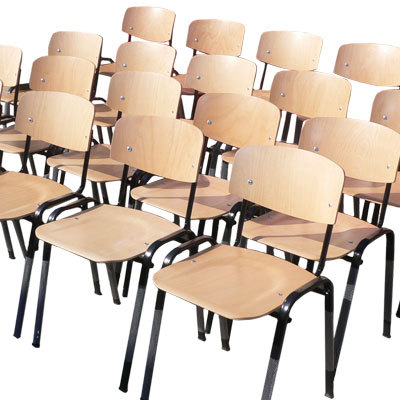 In acest catalog dorim sa va prezentam cateva sugestii pentru mobilier si scaune cu diferite destinatii.