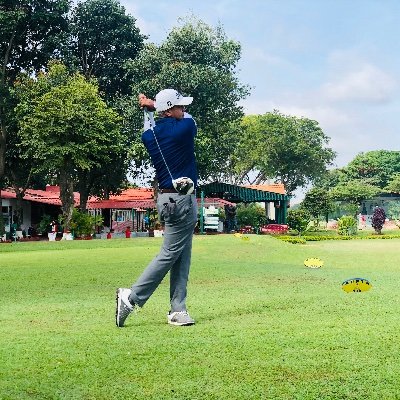 MUNDATHRAVINDR4's profile picture. your attitude, not your aptitude, determines your altitude