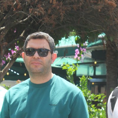 Sarikusagit's profile picture. 'Zihin fukara olursa,Fikir ukala olur.'
