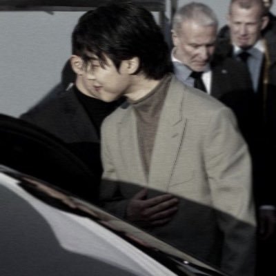 JeonClyde_'s profile picture. WELLCOME TO MY AU GUYS!! Cerita ini dikhusus kan utk para istri bangtan💕 if you want to follow me on tiktok, you can click the link 🔥