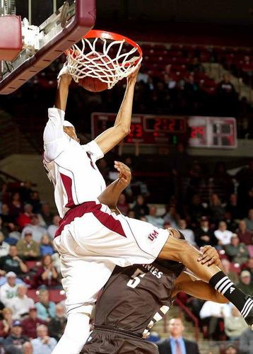 Who doesn't love alley-oops and Lob City at UMass?