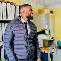 ERNEST (@donitumba) 's Twitter Profile