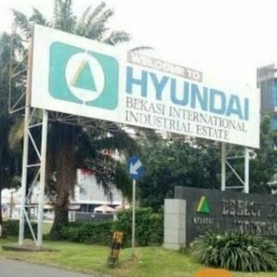 CikarangFess's profile picture. Menfess untuk warga cikarang 🏭💨