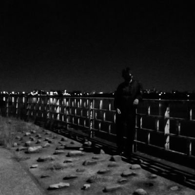 perorisugar's profile picture. ポストロック DTMer ギター依存性

音楽が好きな人よろしくお願いします