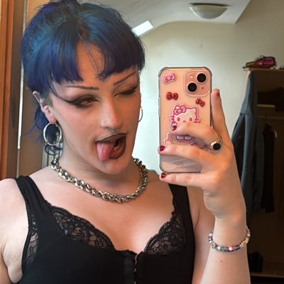 Gothic transgendered societal menace 🏳️⚧️ Views my own 😽