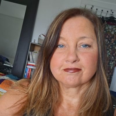 LouiseCozens4's profile picture. Mum.Teacher.