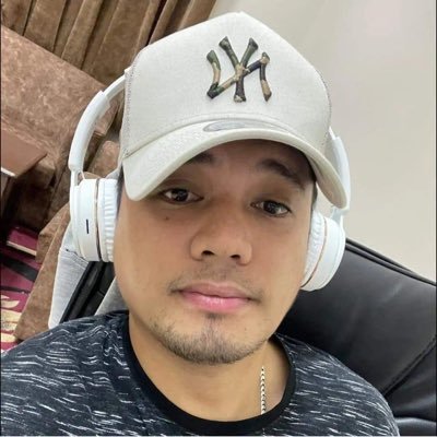 PedralbaRyan's profile picture. Im joven ryan 38 years of age simple guy humble and hardworking and also funny😂🙏😇