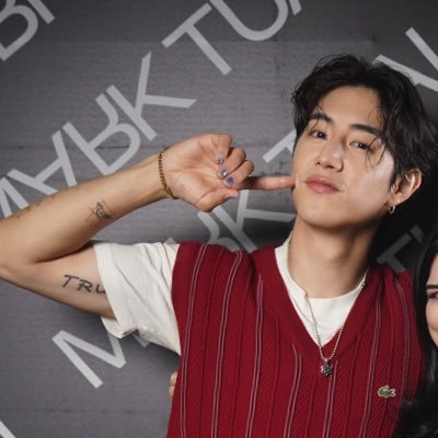 安娜 era só pra eu estudar mandarim mas acabei conhecendo ONE OF GOT7 👑 안나 💚𝘰𝘯𝘦 𝘰𝘧 𝘐𝘎𝘖𝘛7🌴 :): vi os 7 juntinhos em Seul