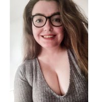 Roslyn ✨ (@roslynmoore96) 's Twitter Profile