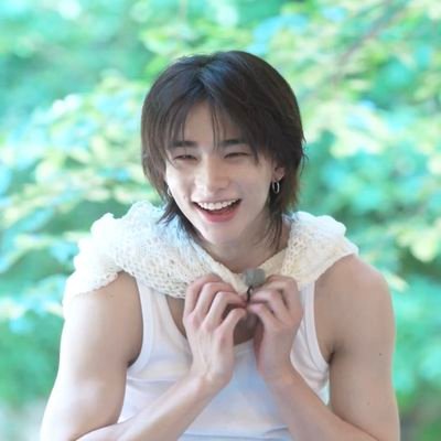 응 나 스트레이키즈 현진 팬 🥟
현진 훈진 콩진 뿡진 키위
stay 2기, 3기, 4기,5기