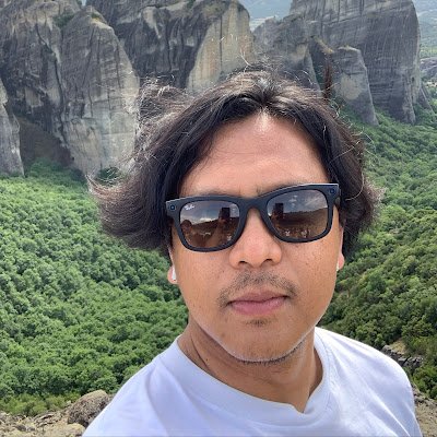 fdndtrvl's profile picture. I’m a foodoo child!
 
I’m also Fat 👇