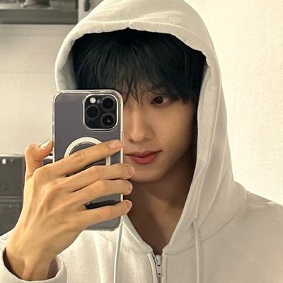 jiewsungi's profile picture. dunia ini seram krn yg gemas hnya kak jisung