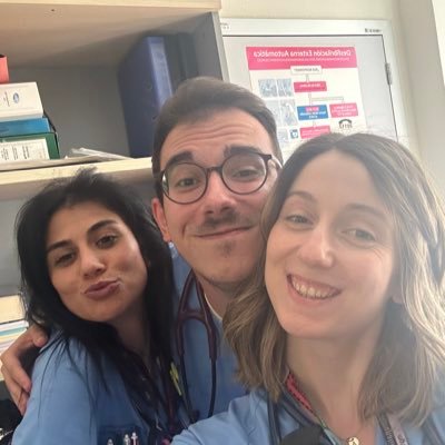 Médico por la UAH 🩺 R2 de Medicina Intensiva (UCI) en el HU Clínico San Carlos de Madrid 🏥 Sevilla FC ❤️🤍