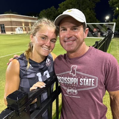 morgan7english's profile picture. 🐶