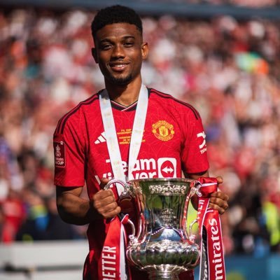 hmfutd's profile picture. Vibin